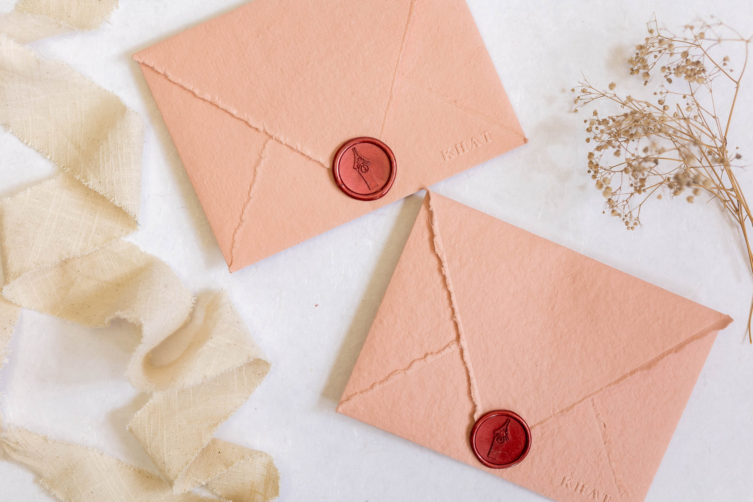 Enfolded in love - Pale Pink / Pack of 5 Handmade Paper Envelopes